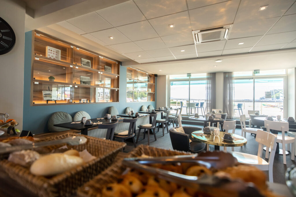 le cafe de la baie de crozon